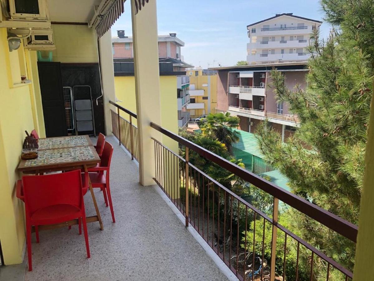 Appartamento Perco Riva Foscolo Grado Exteriör bild